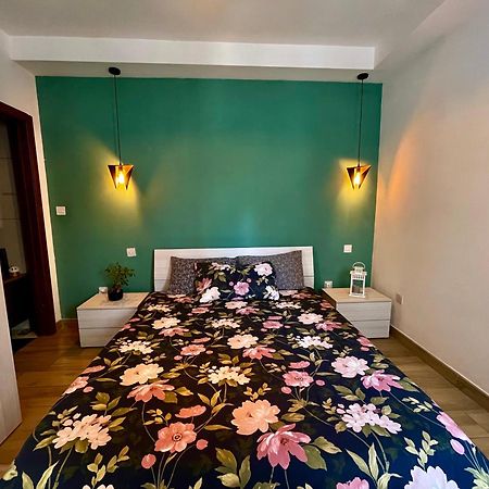 Airport Accommodation Deluxe Bedroom And Private Bathroom Near Airport Self Check In And Self Check Out Mqabba المظهر الخارجي الصورة