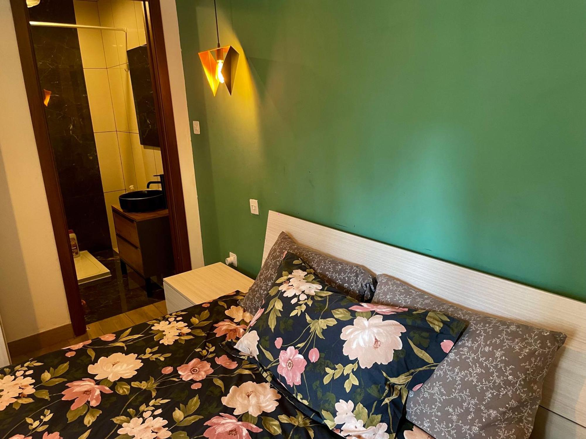 Airport Accommodation Deluxe Bedroom And Private Bathroom Near Airport Self Check In And Self Check Out Mqabba المظهر الخارجي الصورة