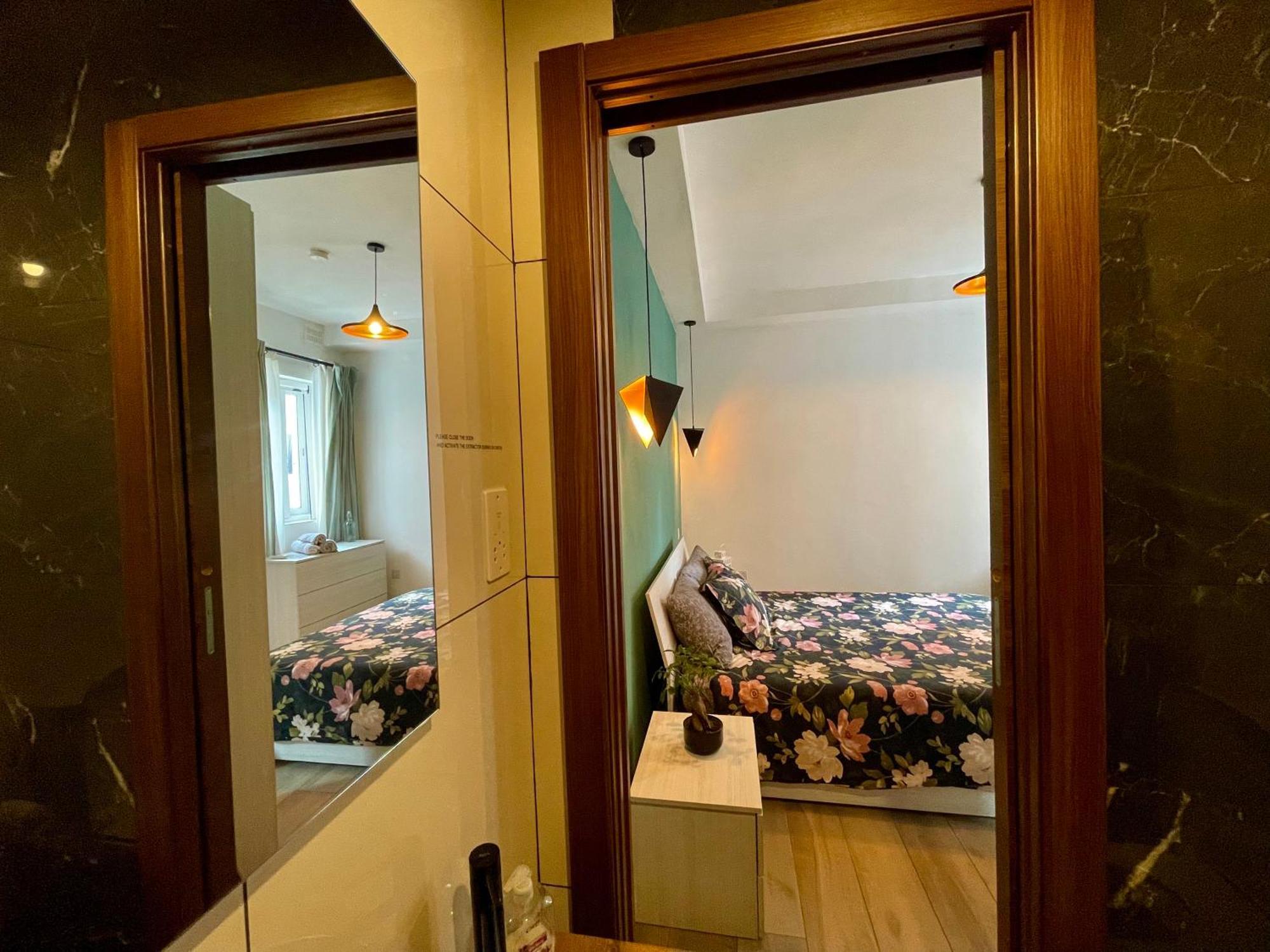 Airport Accommodation Deluxe Bedroom And Private Bathroom Near Airport Self Check In And Self Check Out Mqabba المظهر الخارجي الصورة